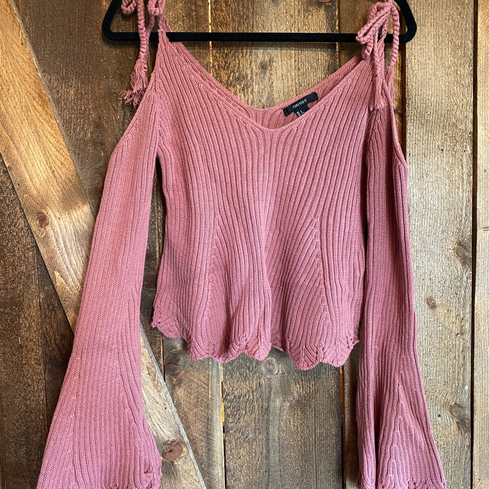 Forever 21 Cold shoulder Knit top